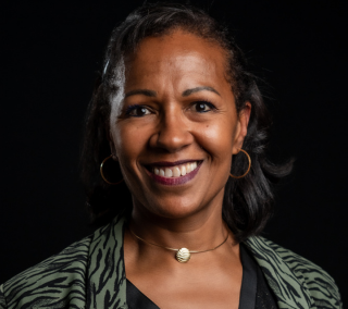 Christine MAKUNDÉ – AXA